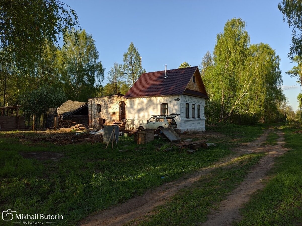 9 матвей вспоминая детство часто видит большую комнату в бревенчатом доме на хуторе средней россии