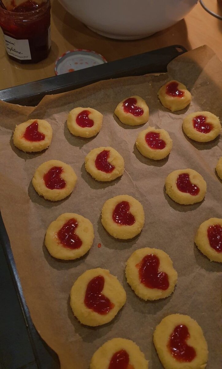 "heart cookies"