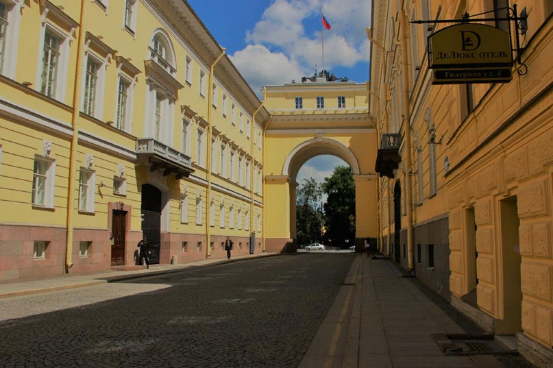 Галерная улица в Санкт - Петербурге