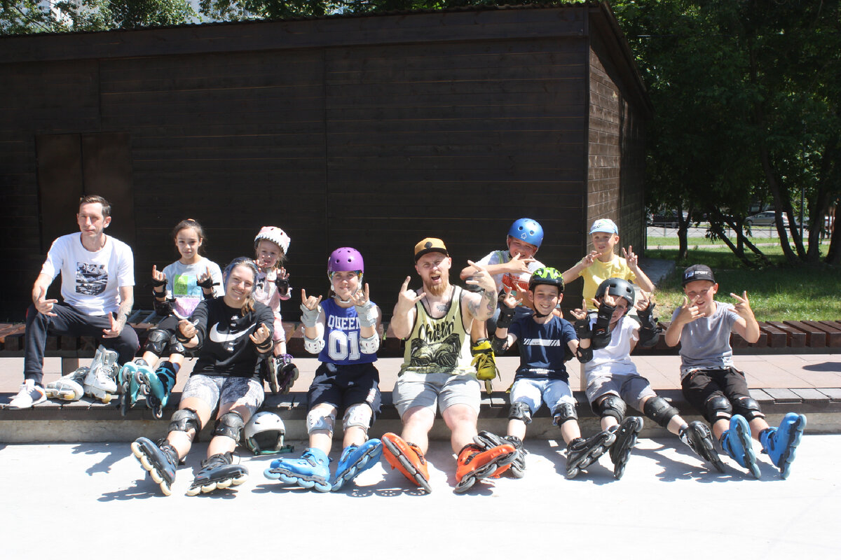 На фото всего 9 ребят из 17. Каждый из них своего рода алмаз