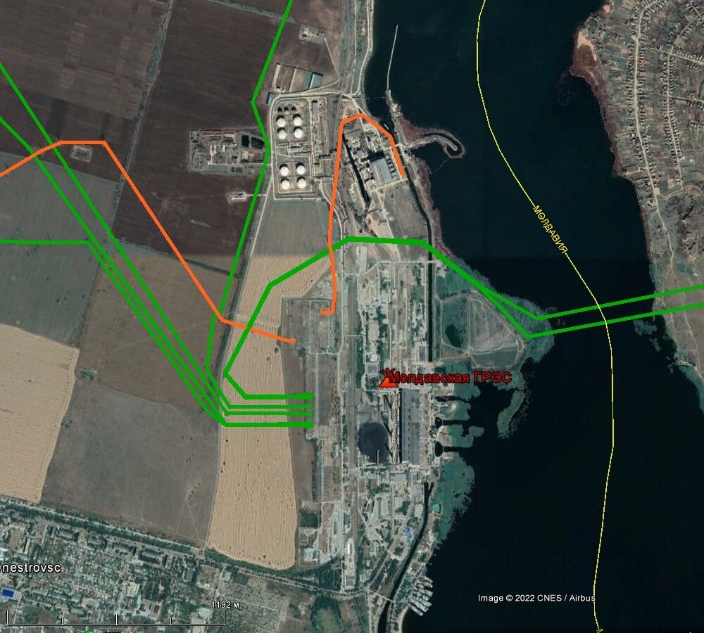 Молдавская ГРЭС. На восточном берегу – Украина. Оранжевым цветом показаны ВЛ 400 кВ, зелёным – 330 кВ.