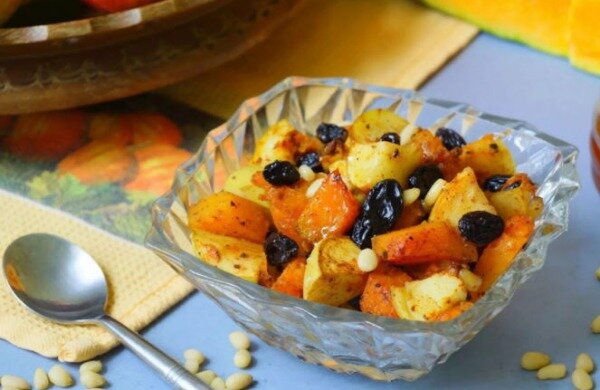 Тыква с сухофруктами. Фото из интернета