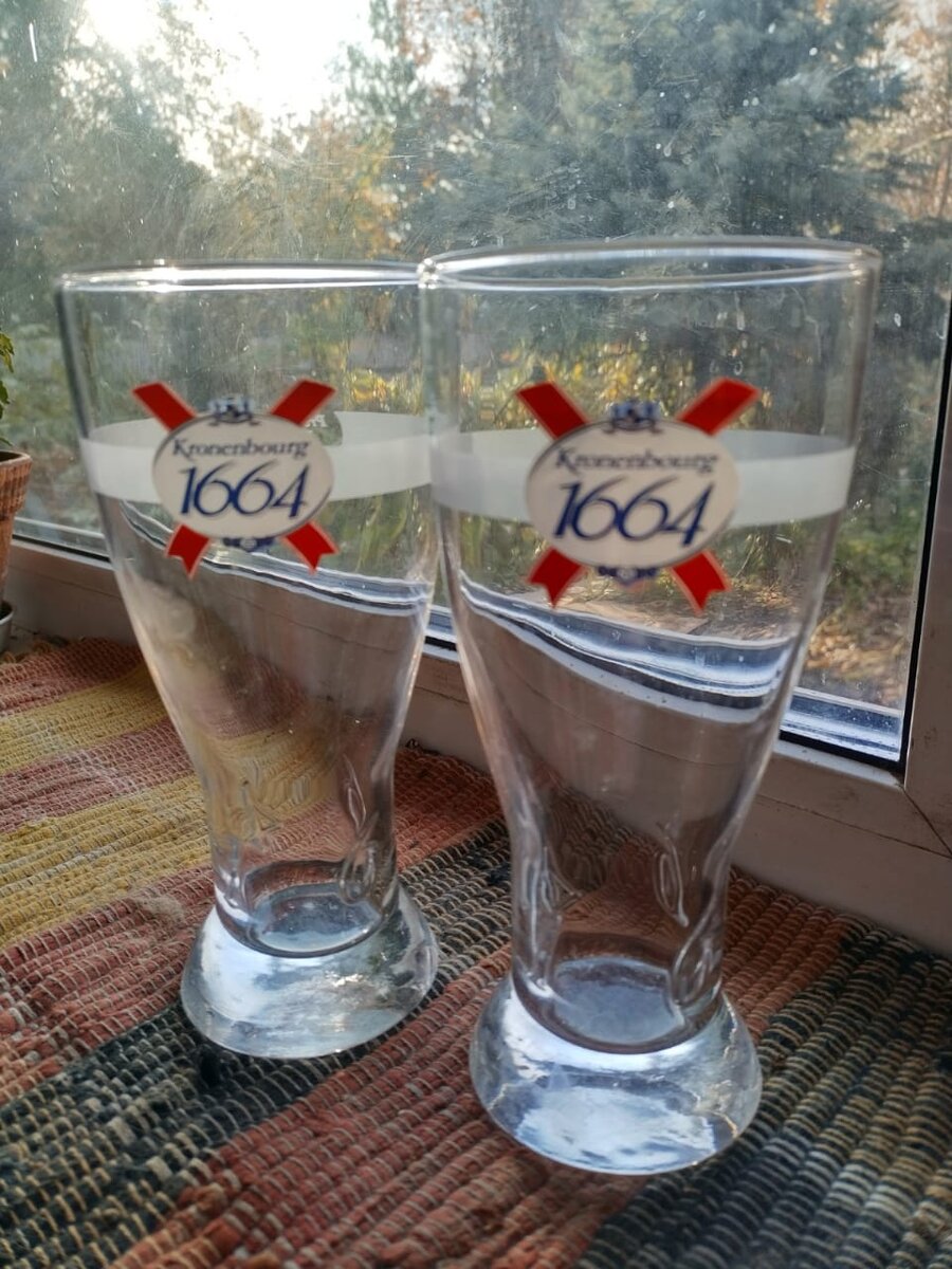 Фото моей подруги, камера тоже любительская мобильного телефона