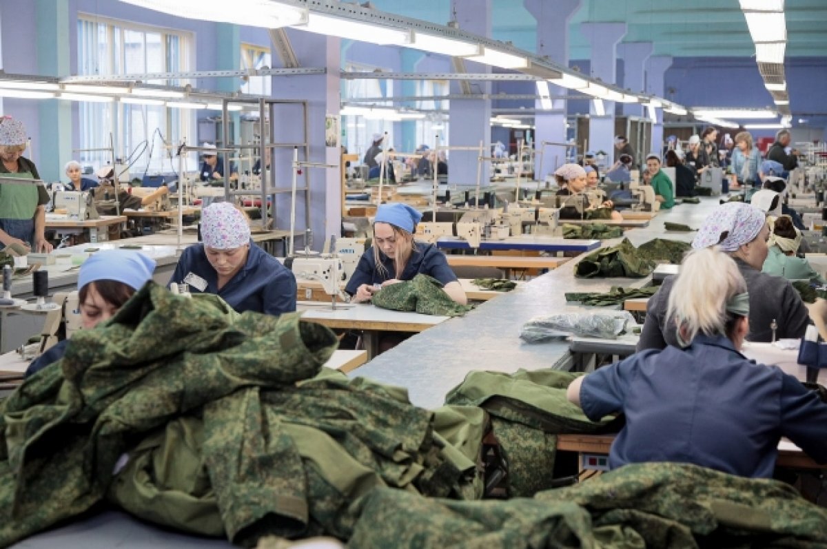    Заключенные в Челябинске сделают раскладные кровати для мобилизованных