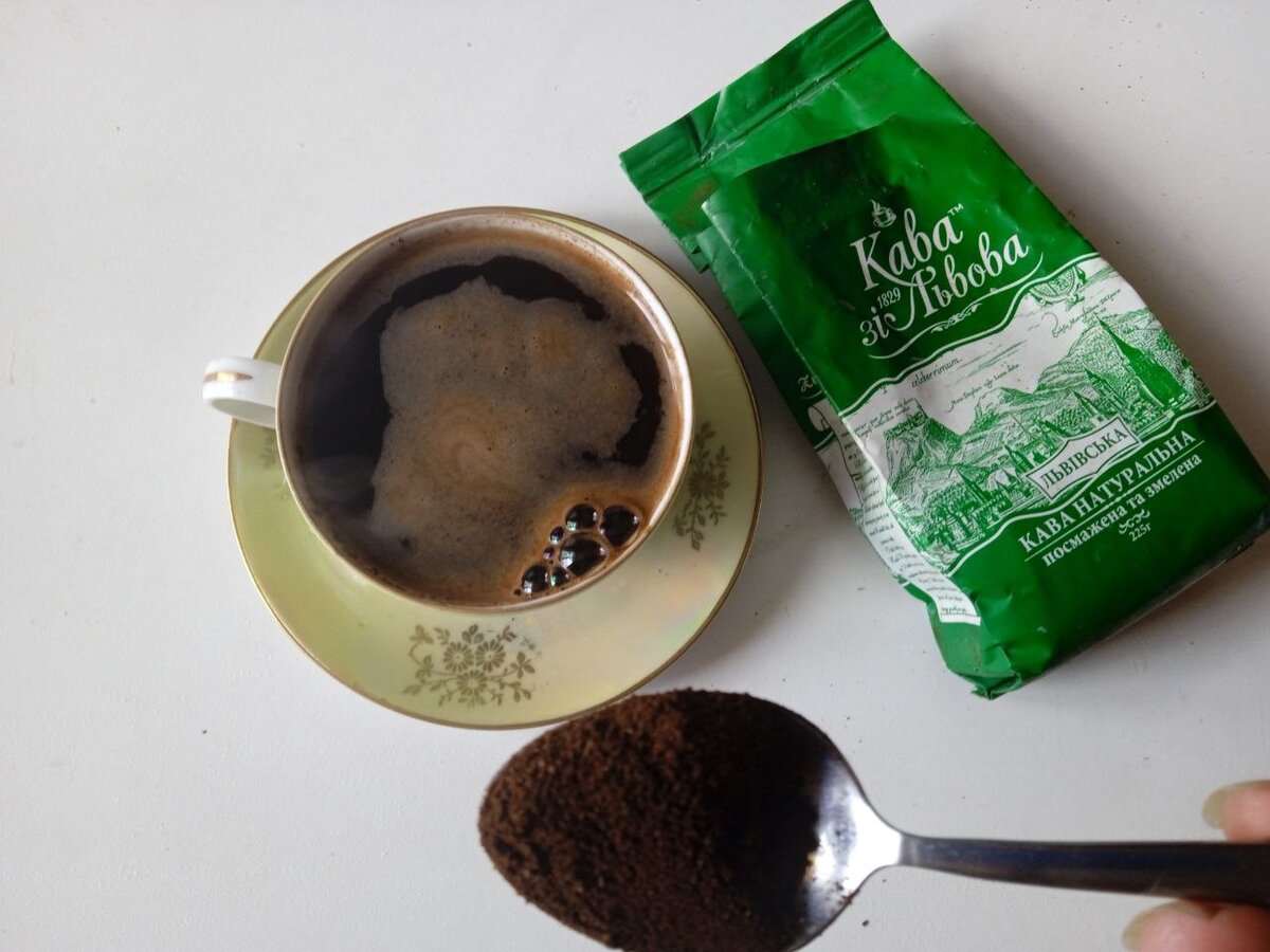 Почему нельзя заливать растворимый кофе кипятком: как правильно приготовить напиток