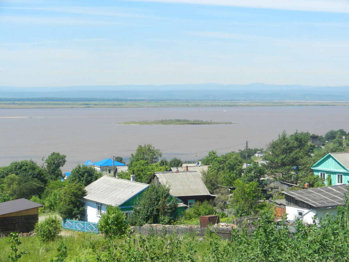 Островок из центра села