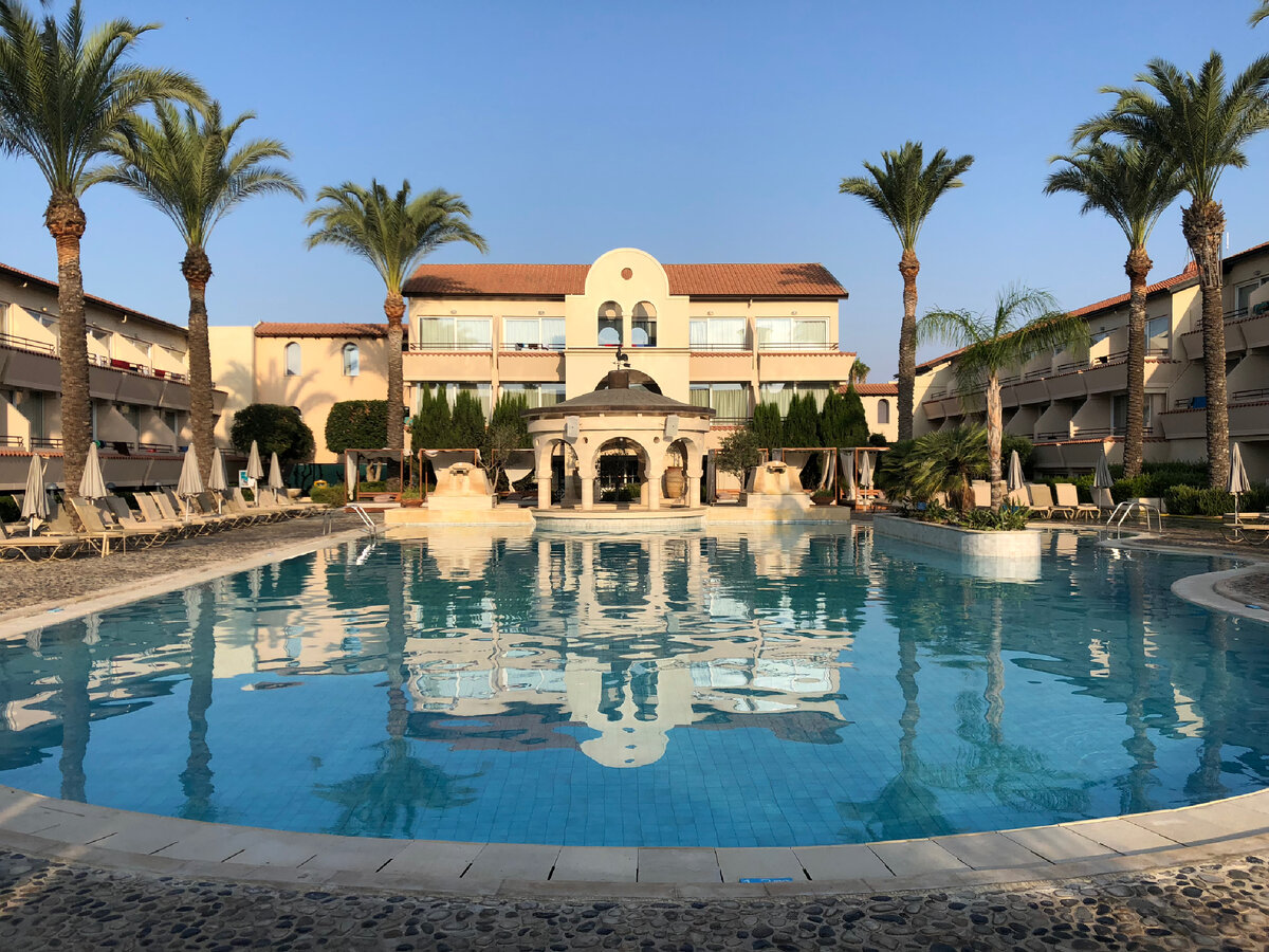 Отель без детей. Adults only