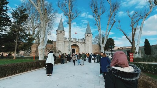 🚸Дворец Топкапы, Стамбул🇹🇷. Небольшая прогулка под приятную музыку, специально для вас друзья! 🫰🏻#стамбул #путешествие #турция #дворецтопкапы