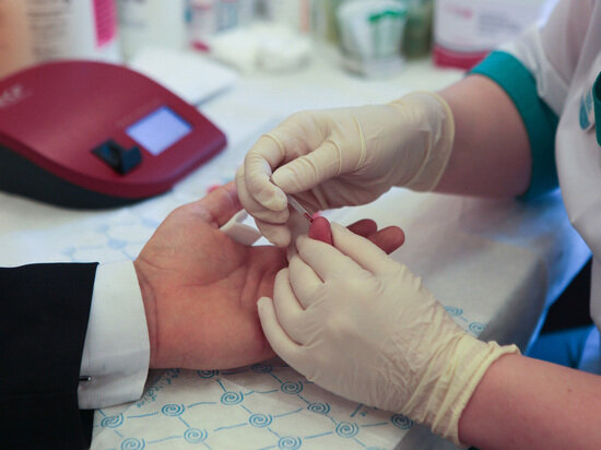     Медикаменты снизят уровень сахара в крови человека. Фото: Baltphoto/ Ирина Мотина