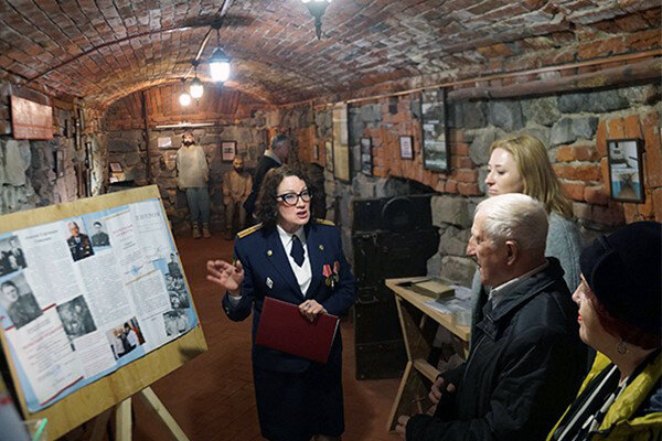 Экспозиция Хабаровский тюремный замок, экскурсовод Н.В. Купалова (фото 27fsin)