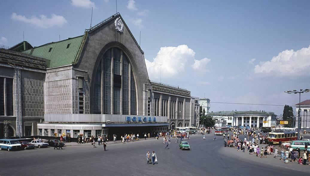 Киев вокзал картинки