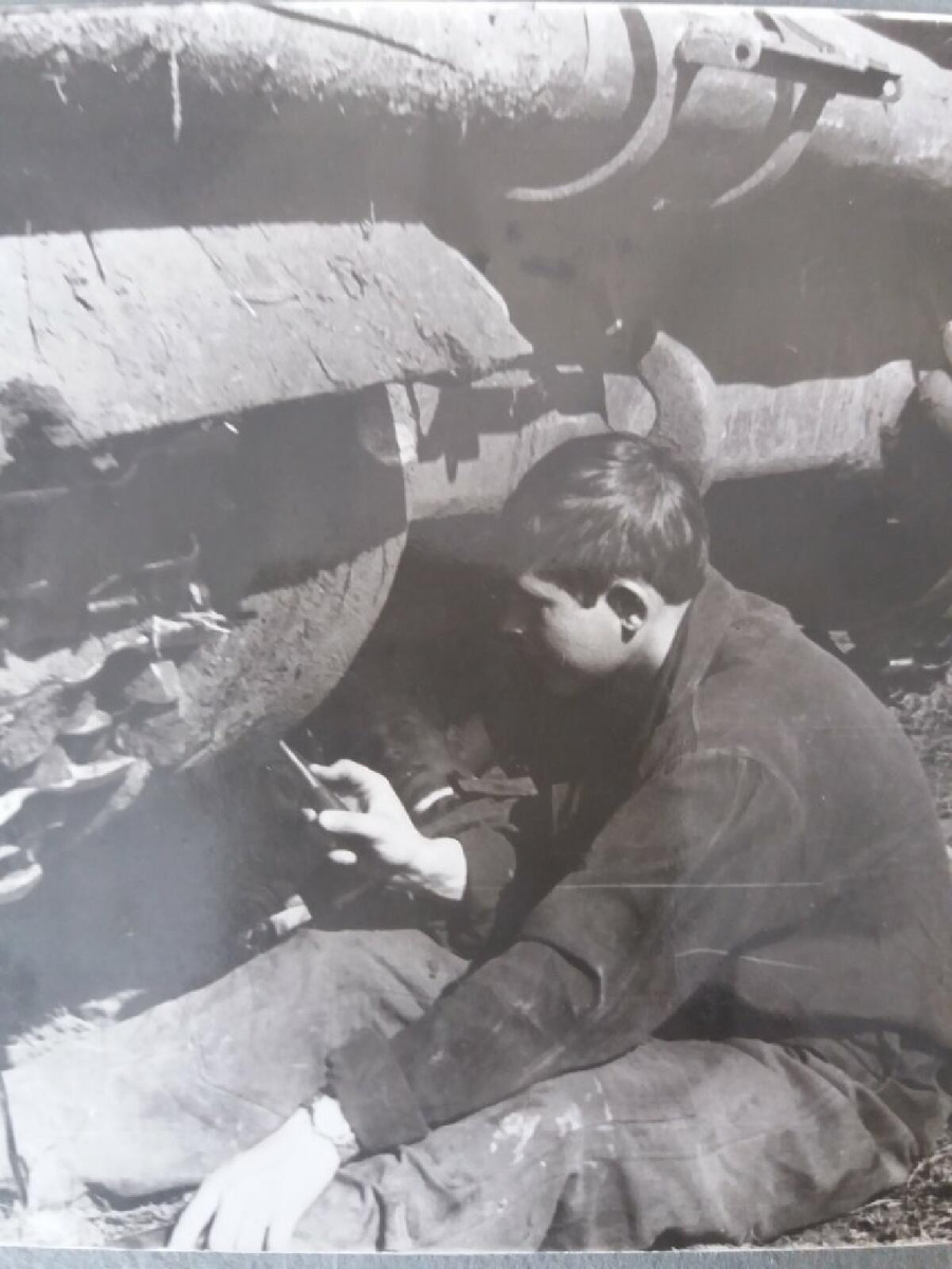 Или у танка или у доски . 