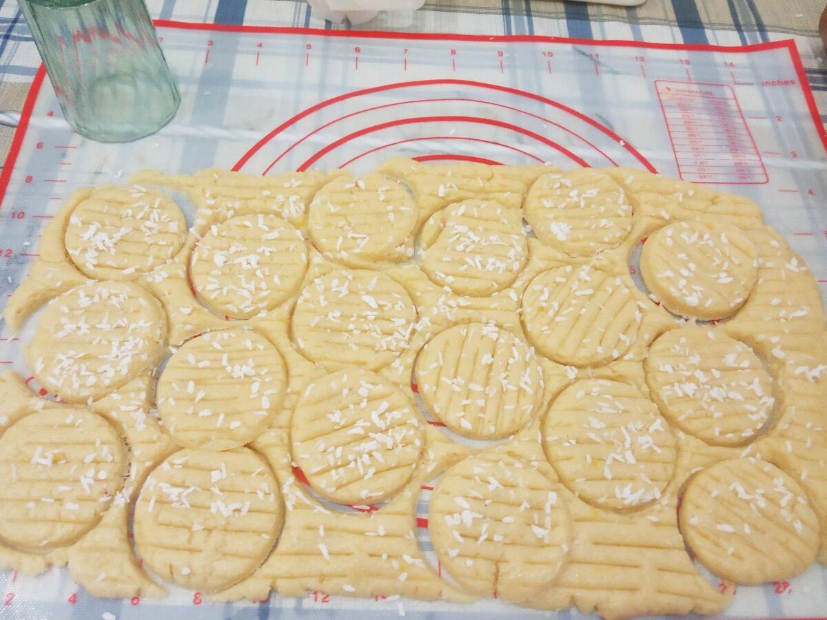 Печенье кокосовое песочное