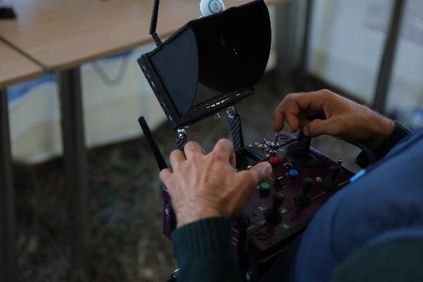 Дистанционное управление ЧЕТРА Т15  интуитивно понятное и простое.