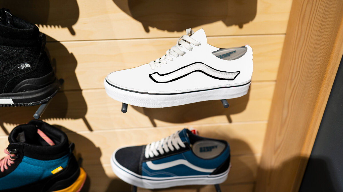 Продажи белых Vans взлетели почти на 8000% Что это за обувь и из-за чего вокруг неё случился такой ажиотаж
