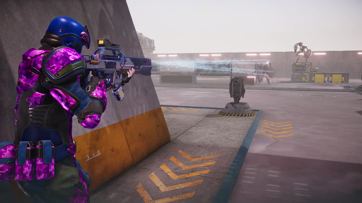 Ну не всем же в зеленом камуфляже бегать.