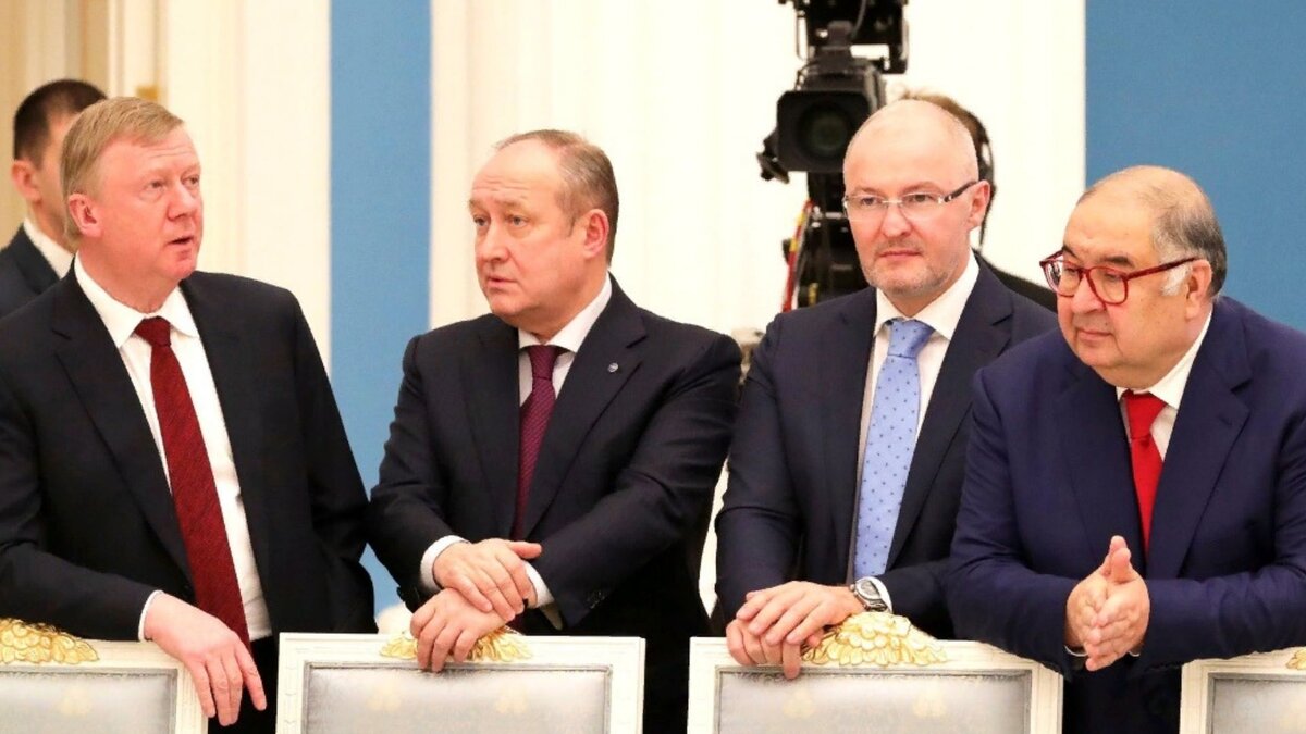 Президент Владимир Путин собрал олигархов в Кремле. 