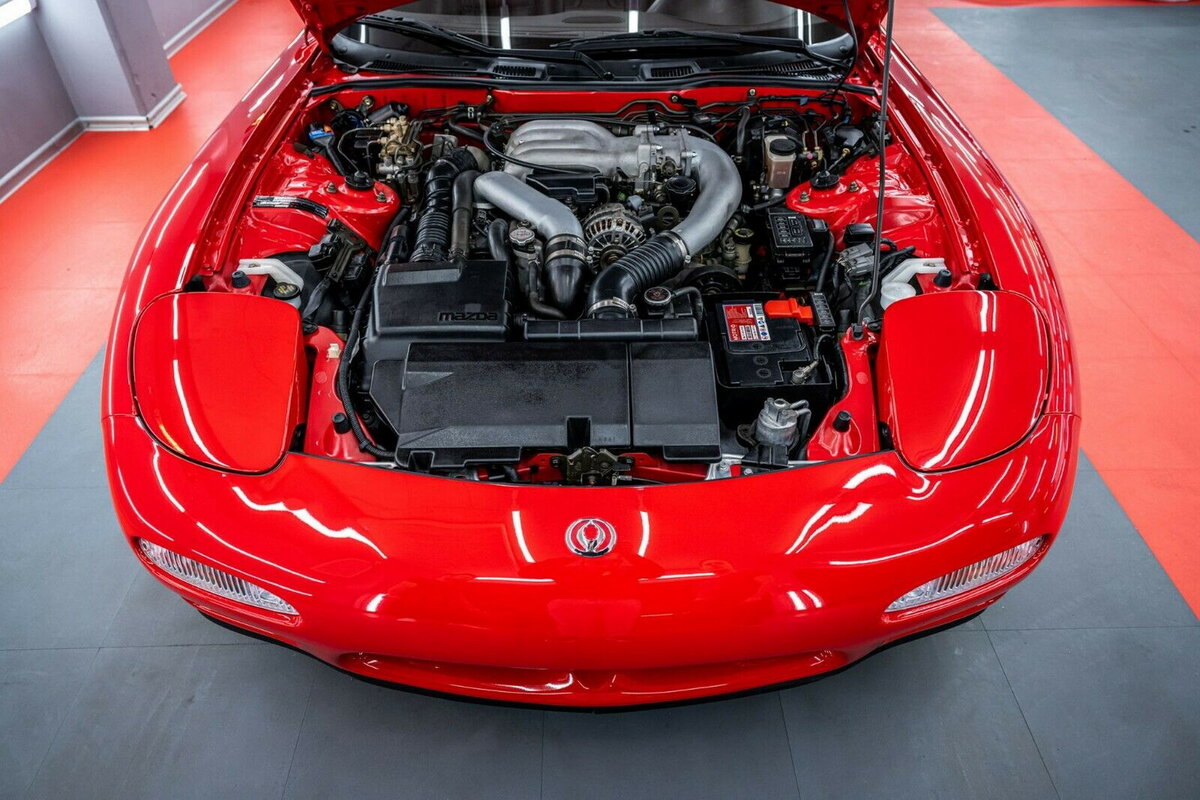 Эта Mazda RX-7 никогда не выезжала на улицу и стоит 159 000 евро... |  Интересные автомобили | Дзен