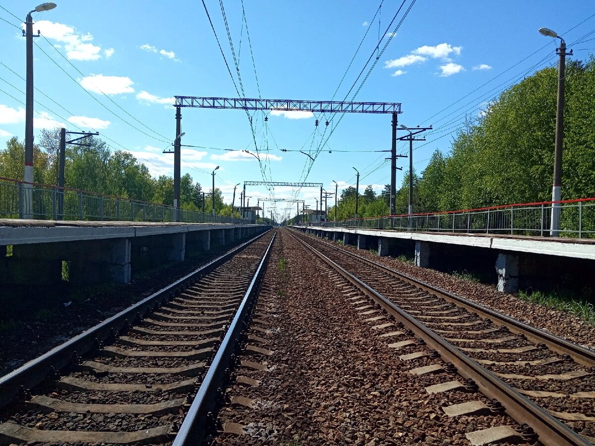 Пл. Туголесье. Вид в сторону Москвы.