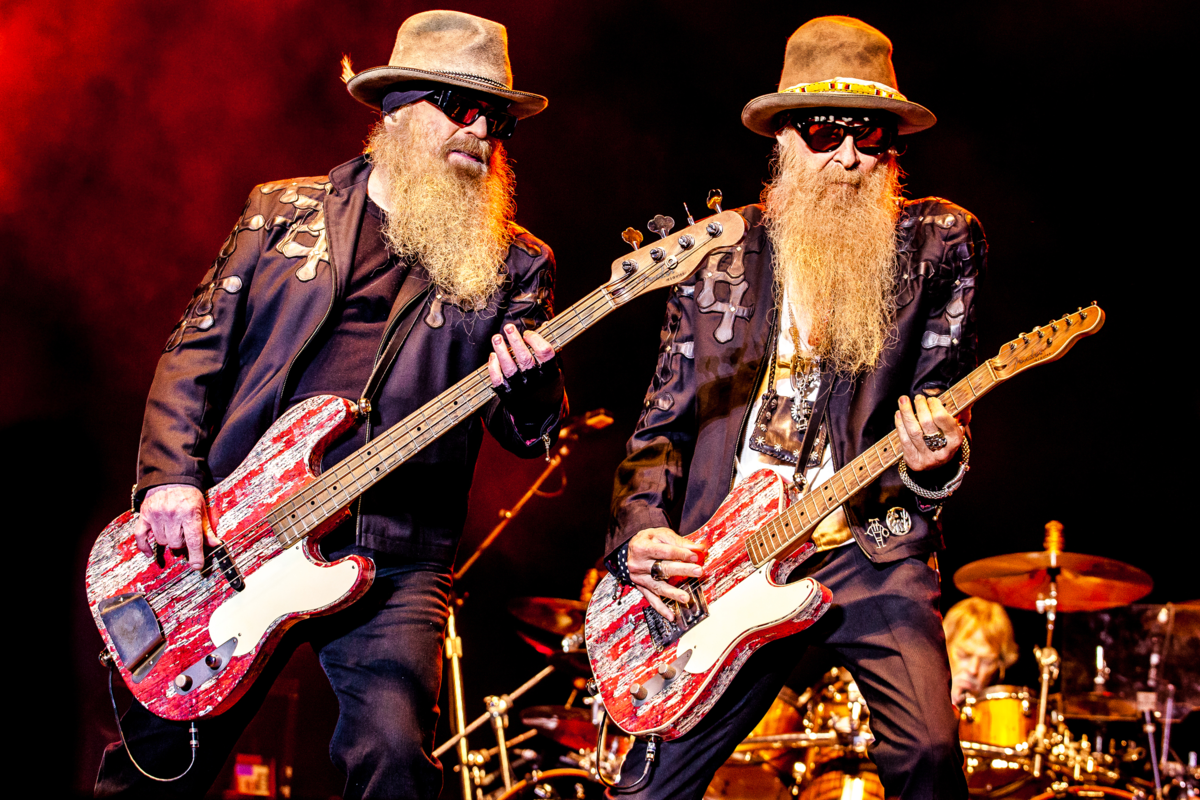 ZZ Top солист. Группа зи зи топ. ZZ Top 1969. Борода ZZ Top.