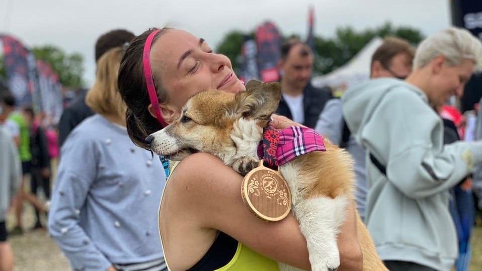 Можно ли вернуться к бегу после перелома позвоночника? История девушки, которая попала в аварию