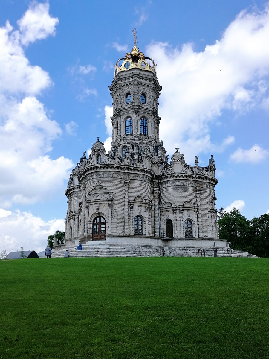 Фото 2. Знаменская церковь