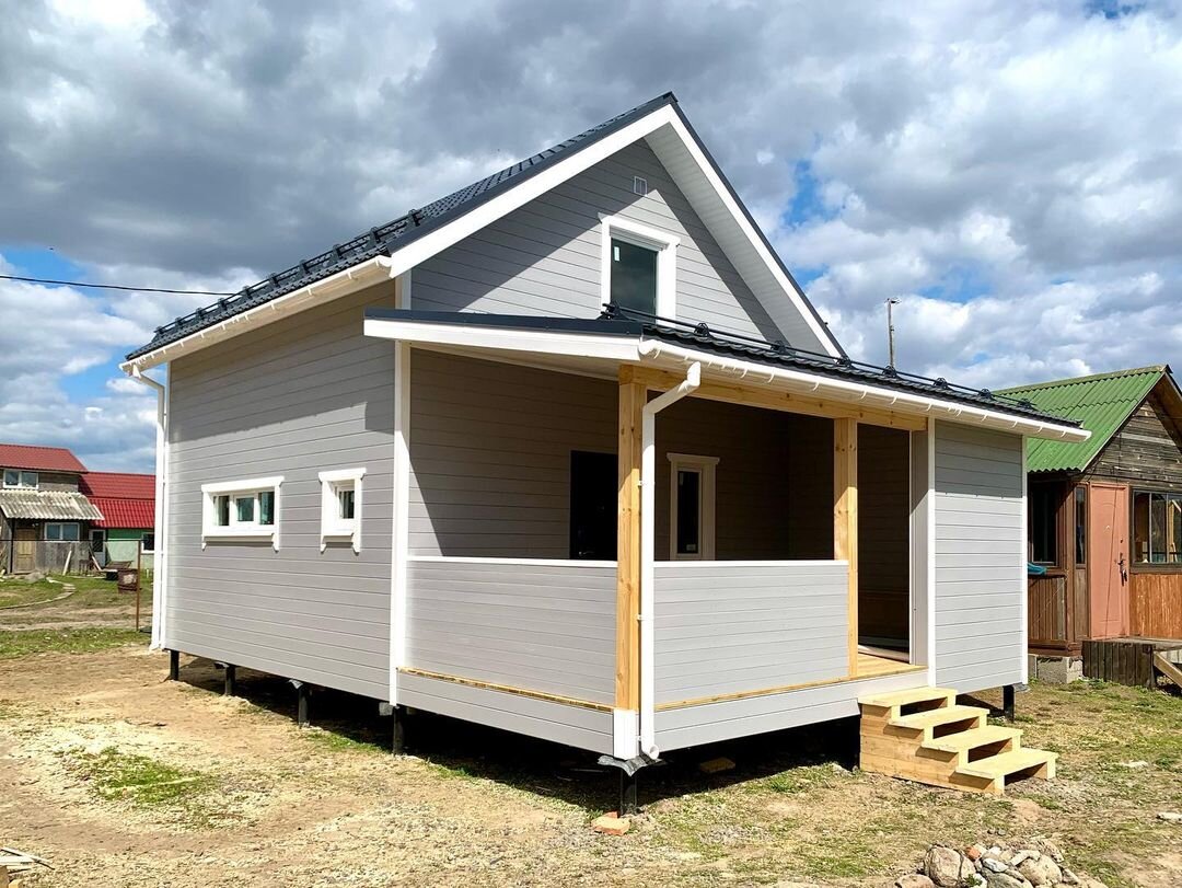 Дом с террасой