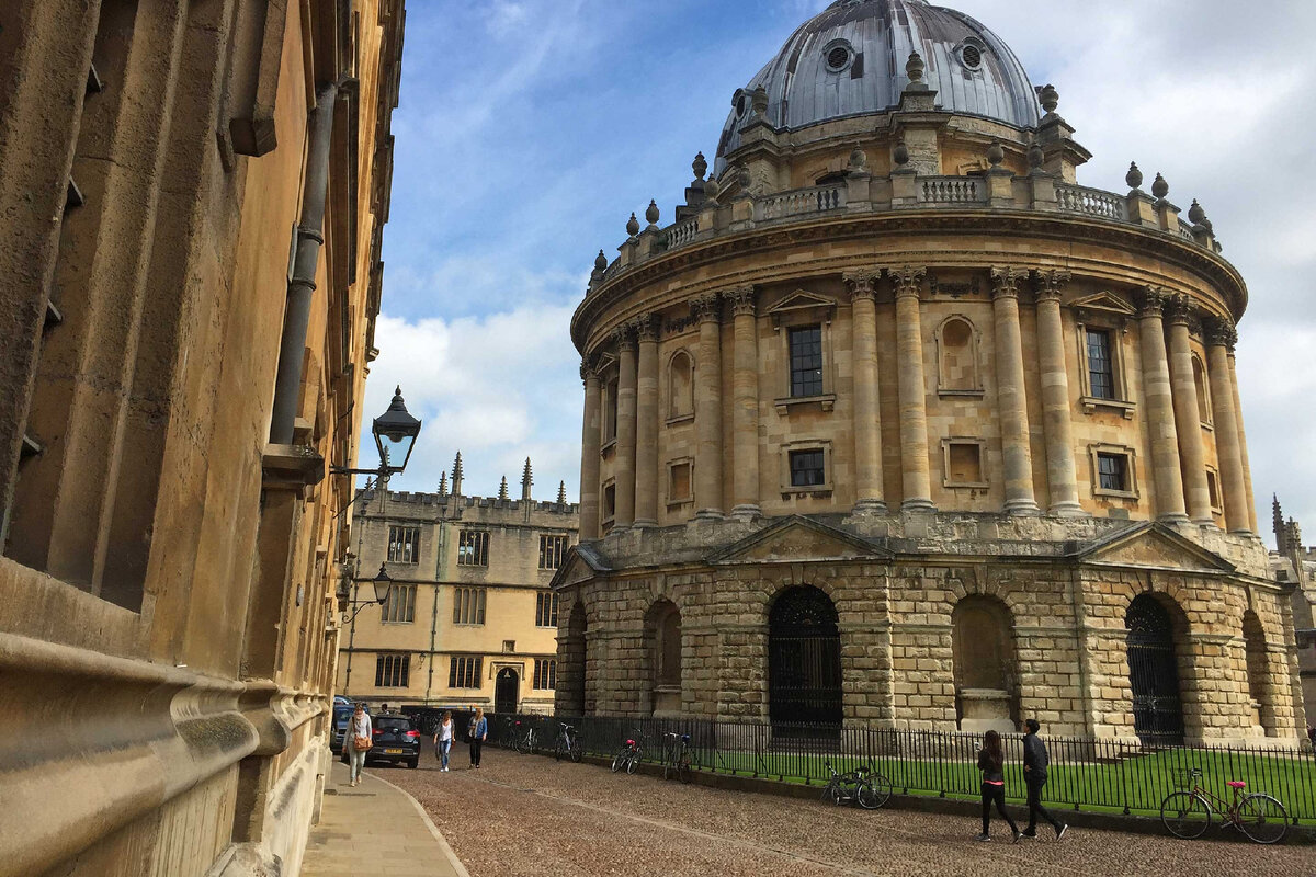 Камера Редклифа - такой же символ Оксфорда, как и Оксфордский университет.