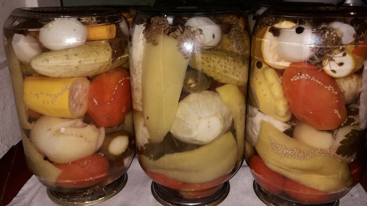 Зато вкусно! В этот раз, правда, по другому рецепту маринад делала, надеюсь, понравится
