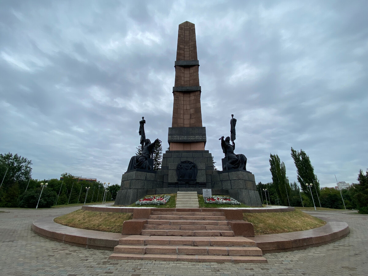 Памятники Рыбинска
