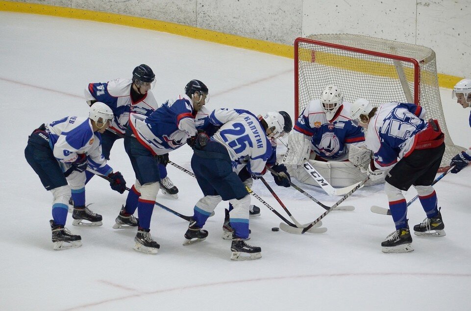     Следующие товарищеские игры наша команда проведёт 8 и 9 сентября в Нововоронеже против местного «Протона». Фото со страницы МХК "Липецк" в VK.