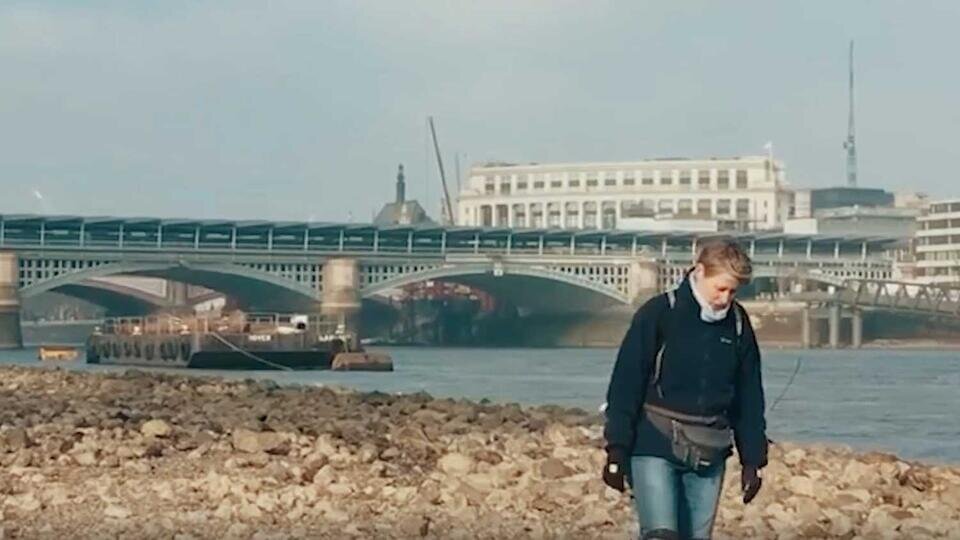    Скриншот видео