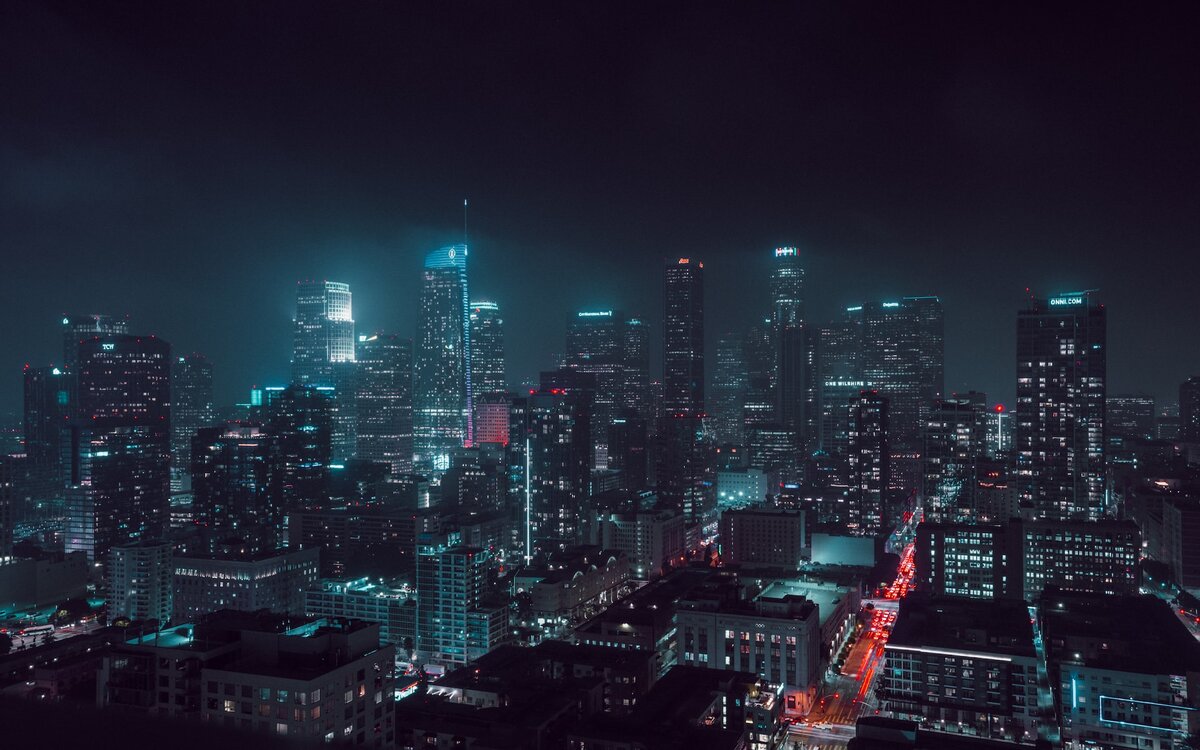 Los Angeles Skyline - Blade Runner Edition: https://unsplash.com/photos/M94UCAMycqA