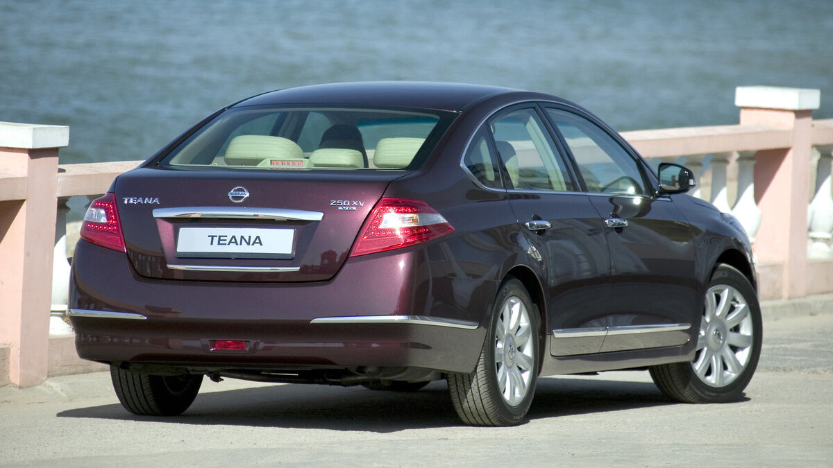 Nissan Teana по цене Гранты: как купить японский седан и не пожалеть об  этом | Журнал Авто.ру | Дзен