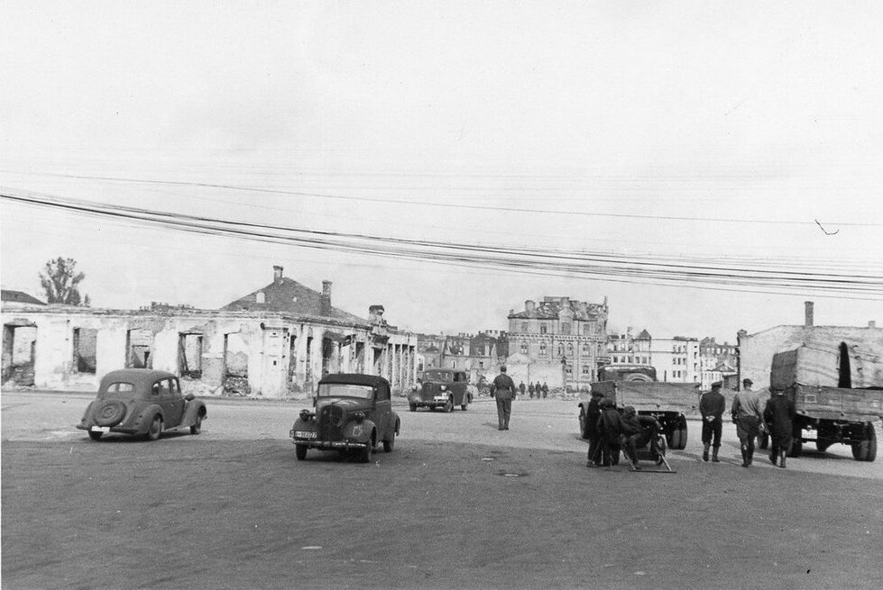 Минск, улица Кирова, 1941. Фото взято с сайта https://blisch.by