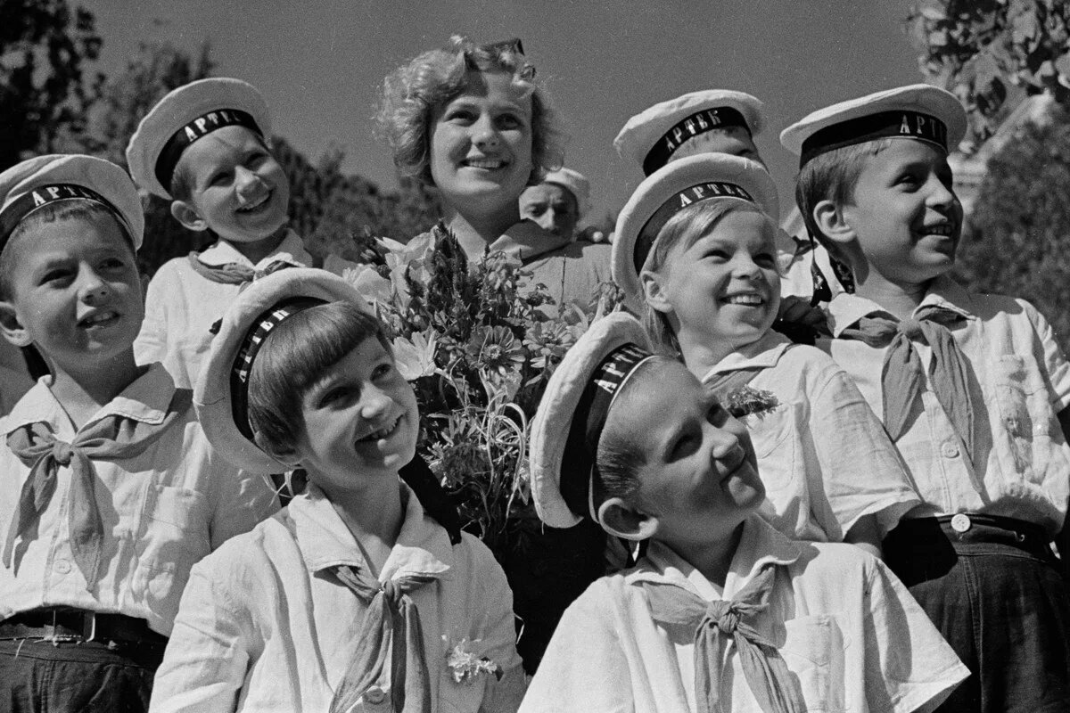 Дети СССР. Прекрасное детство! Источник фото- сайт: https://clck.ru/Vnimw