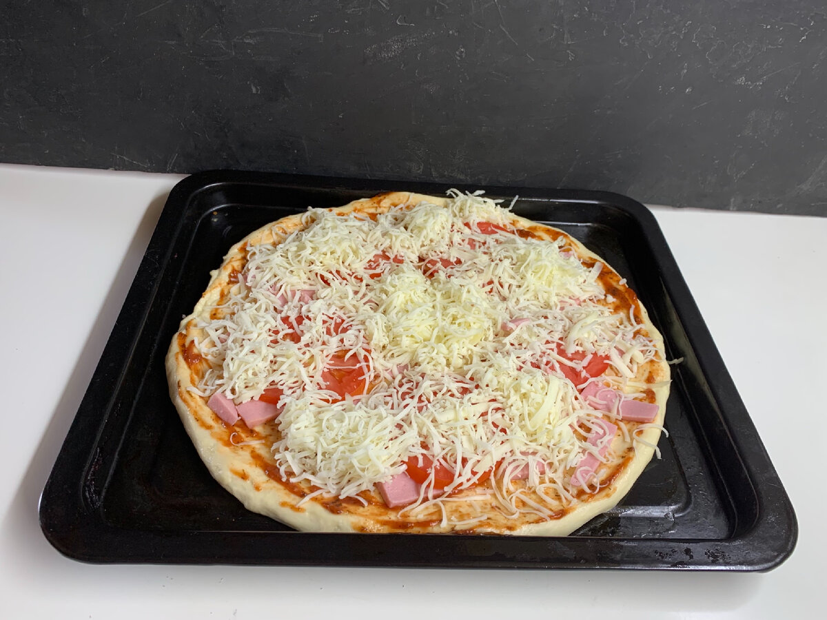 Как приготовить рецепт Тонкое тесто для пиццы от итальянского повара