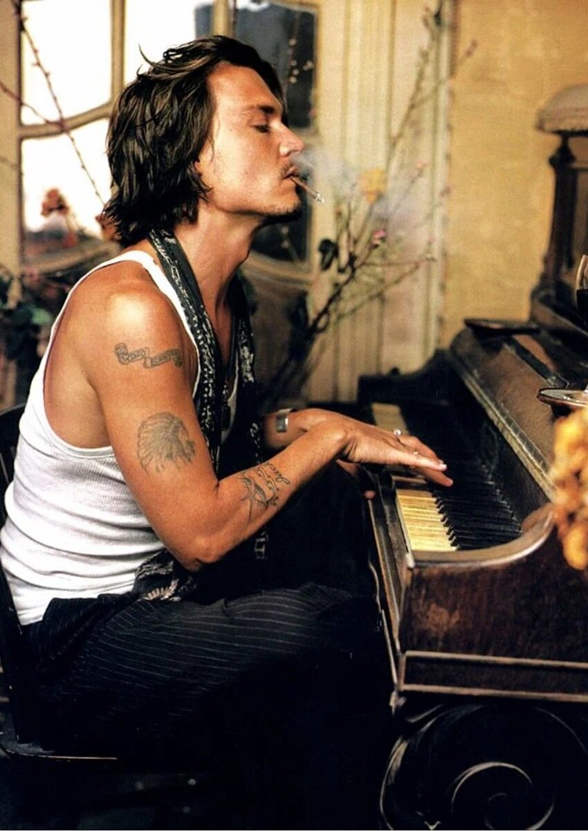 Джонни Депп (Фото из www.kinopoisk.ru )