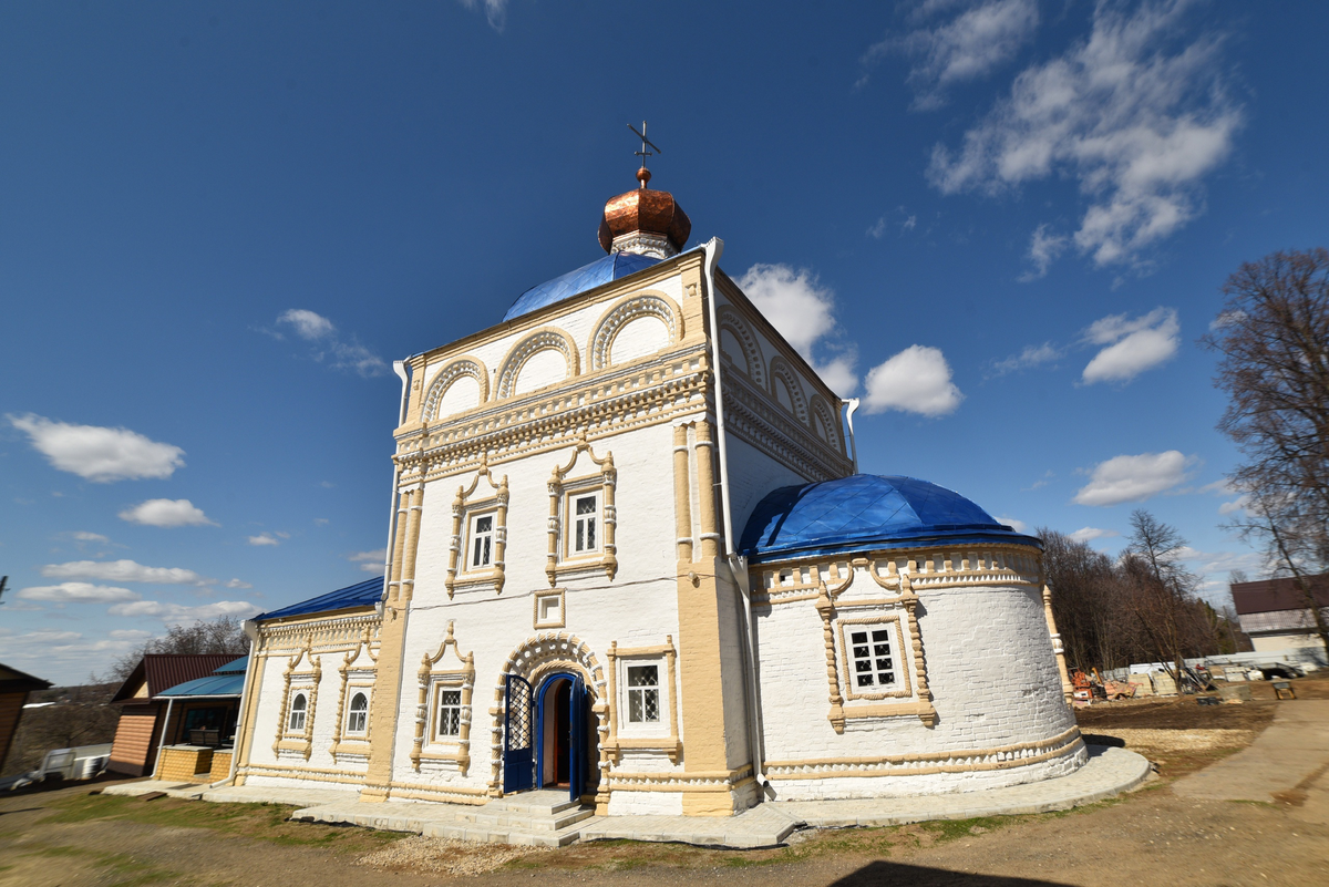 Благовещенская Церковь Яранск Кировская область. Вознесенская Церковь Яранска. Яранский Вознесенский монастырь.