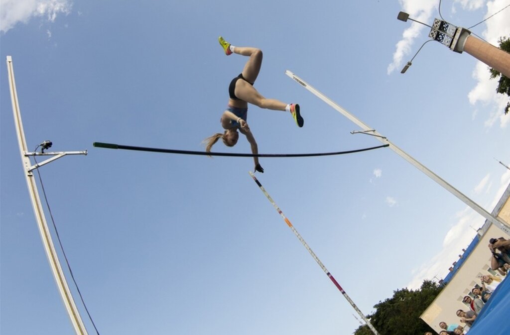 В Твери фестиваль «Athletics League» соберет лучших прыгунов с шестом