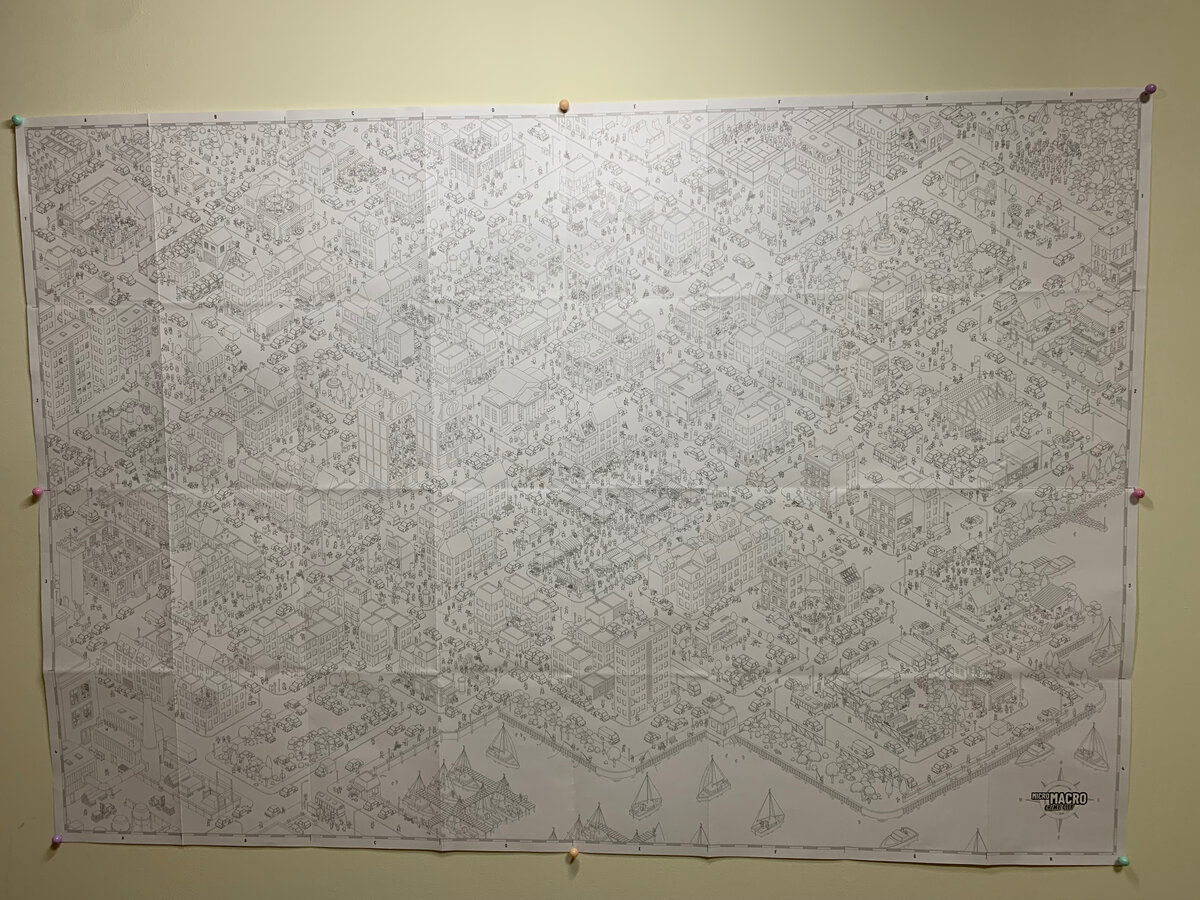 Разложить (или повесить) карту города