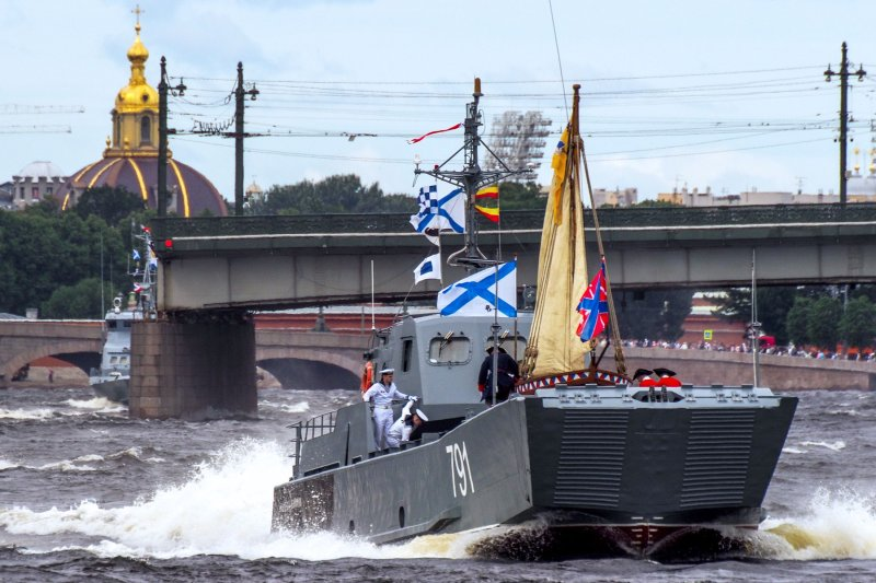 Военно-морской парад 2022 г. в условиях санкций Запада: справимся, но в чём будут отличия?