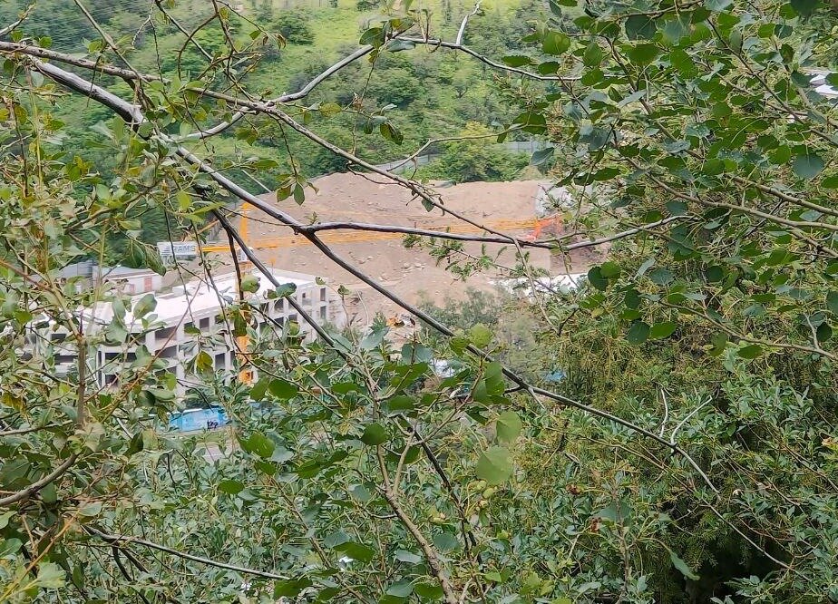 Ð¡Ð¾Ð¼Ð½Ð¸ÑÐµÐ»ÑÐ½ÑÑ ÐºÐ°Ð¿Ð¸ÑÐ°Ð»ÑÐ½ÑÑ ÑÑÑÐ¾Ð¹ÐºÑ Ð² Ð³Ð¾ÑÐ°Ñ Ð·Ð°Ð¼ÐµÑÐ¸Ð»Ð¸ Ð¶Ð¸ÑÐµÐ»Ð¸ ÐÐ»Ð¼Ð°ÑÑ