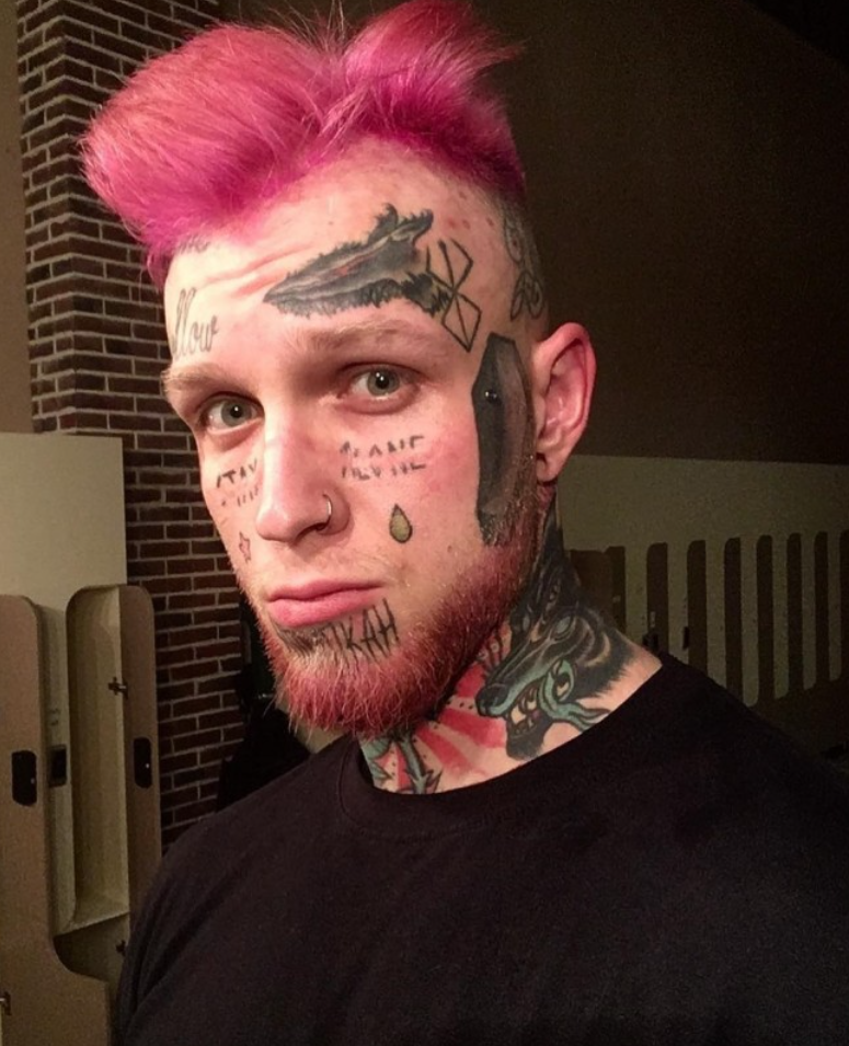 Денис Шальных