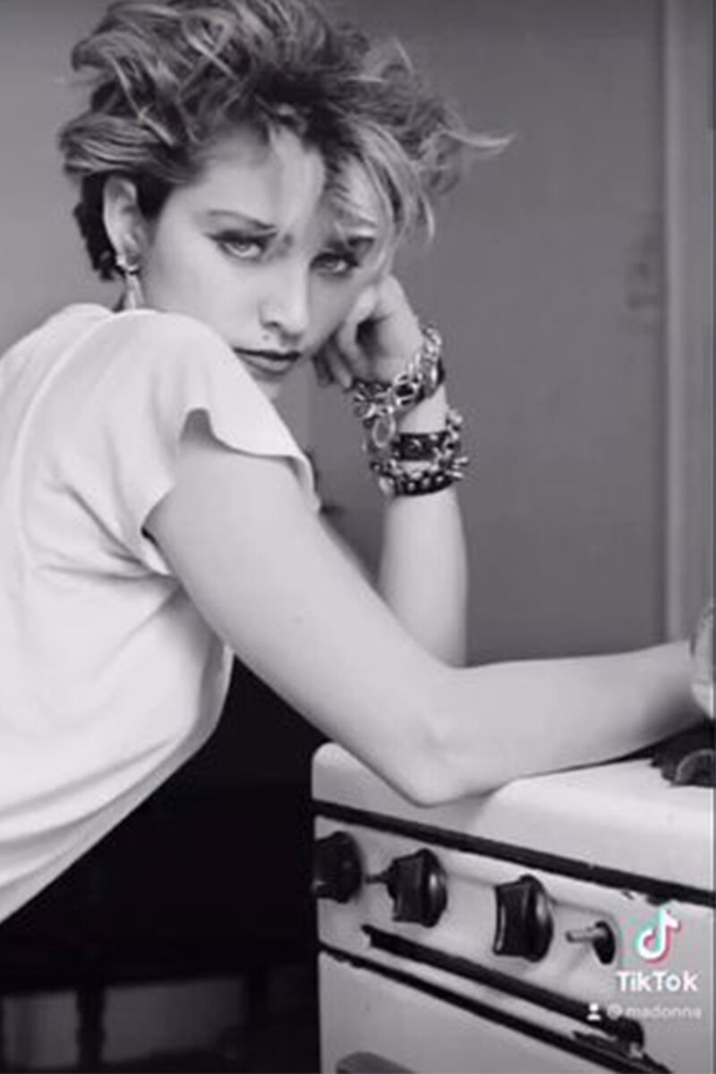     Мадонна удивила поклонников, выставив несколько своих подростковых снимков. Фото: @madonna