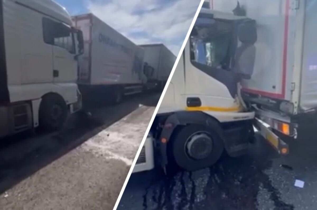    Два человека пострадали при столкновении трех фур в Кстовском районе