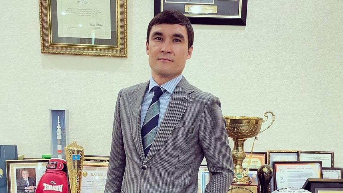    Серик Сапиев:instagram.com/sapiyevserik