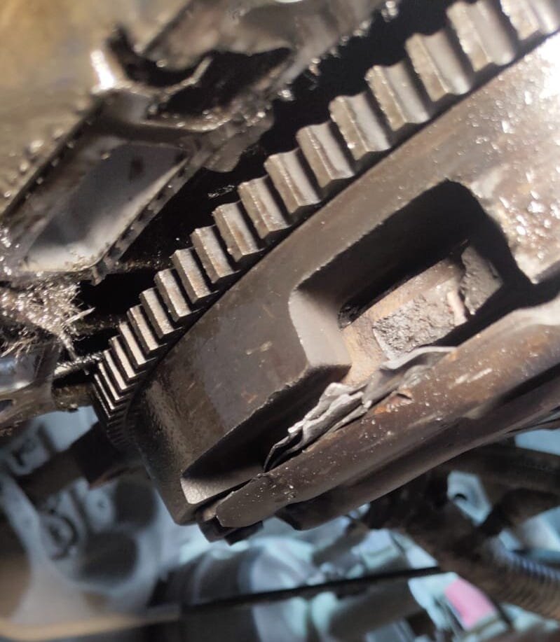 Случай в ремзоне: развалилось сцепление на Chevrolet Lacetti.