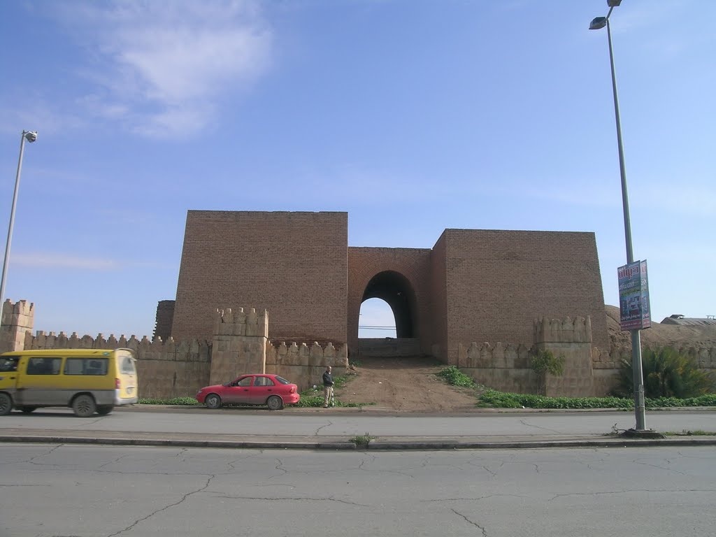 Ворота Аль-Машка до разрушения (фото из открытых источников)