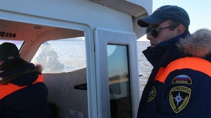     Сотрудники ГИМС напоминают жителям региона, что с закрытием навигации выход в акваторию на лодках запрещен.